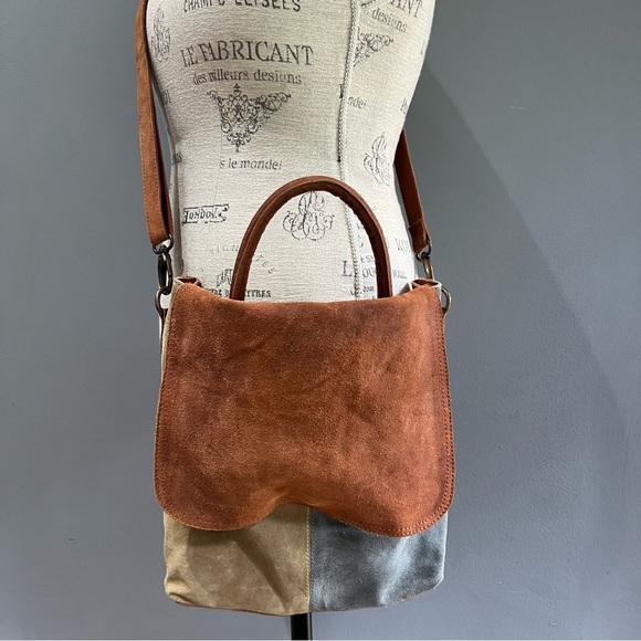 We the Free Paris Convertible Crossbody, Shoulder and Backpack Vintage - Picture 3 of 11